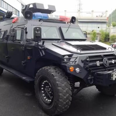 4X4 مركبة مدرعة هجومية مكافحة الشغب للدوريات الحدودية ، قيادة الاتصالات ، هجوم مهام أخرى